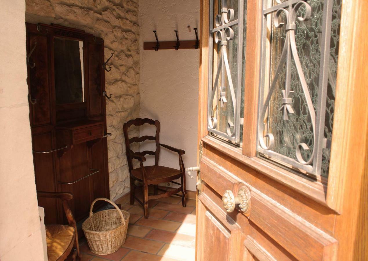 Chez Catherine Arles